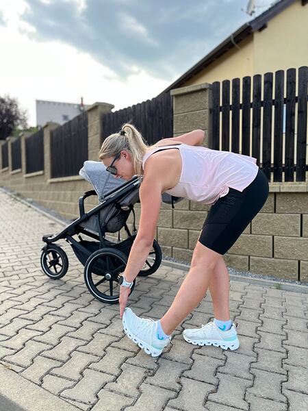 Buty są wystarczająco przestronne, zapewniają dobre trzymanie i przyjemną wyściółkę stopy Damskie buty do biegania On Cloudswift 3 - zapewniają dobre wsparcie i przyjemną wyściółkę stopy