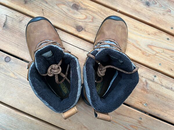 Damskie buty zimowe KEEN GRETA BOOT II WP - dzięki wyściółce są naprawdę wygodne podczas chodzenia