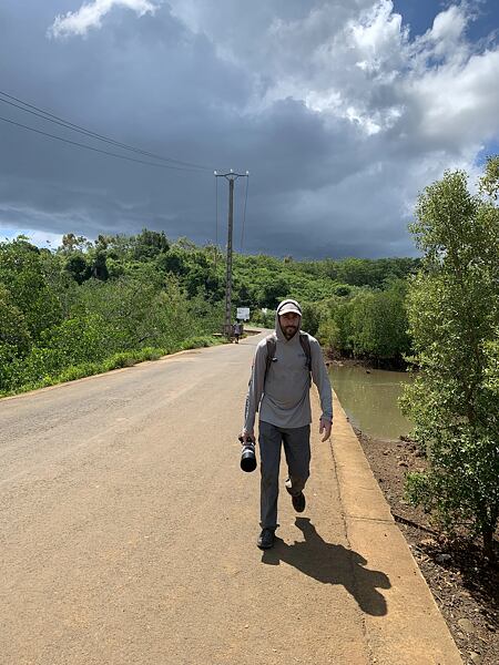 Przejazd wzdłuż lasów mangrowych do Parku Narodowego Lokobe