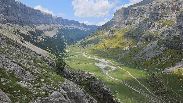 Park Narodowy Ordesa y Monte Perdido – widok na kanion Ordesa