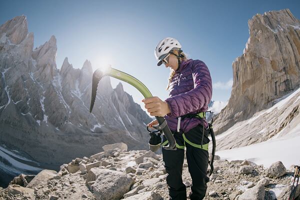 Kroje techniczne, dwukierunkowe zamki i inne cechy nadają się do konkretnych zastosowań